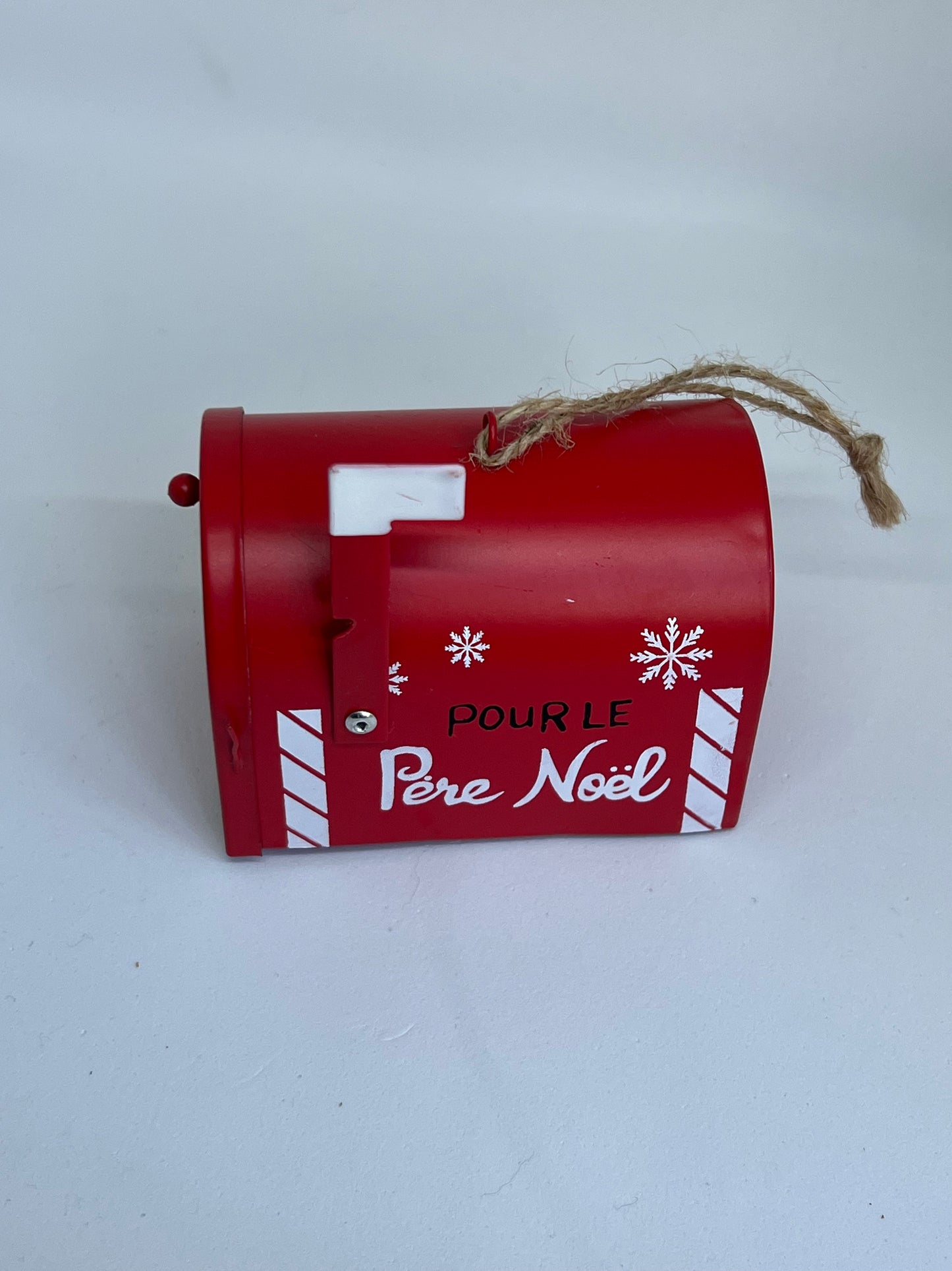 mailbox ornament 🎄