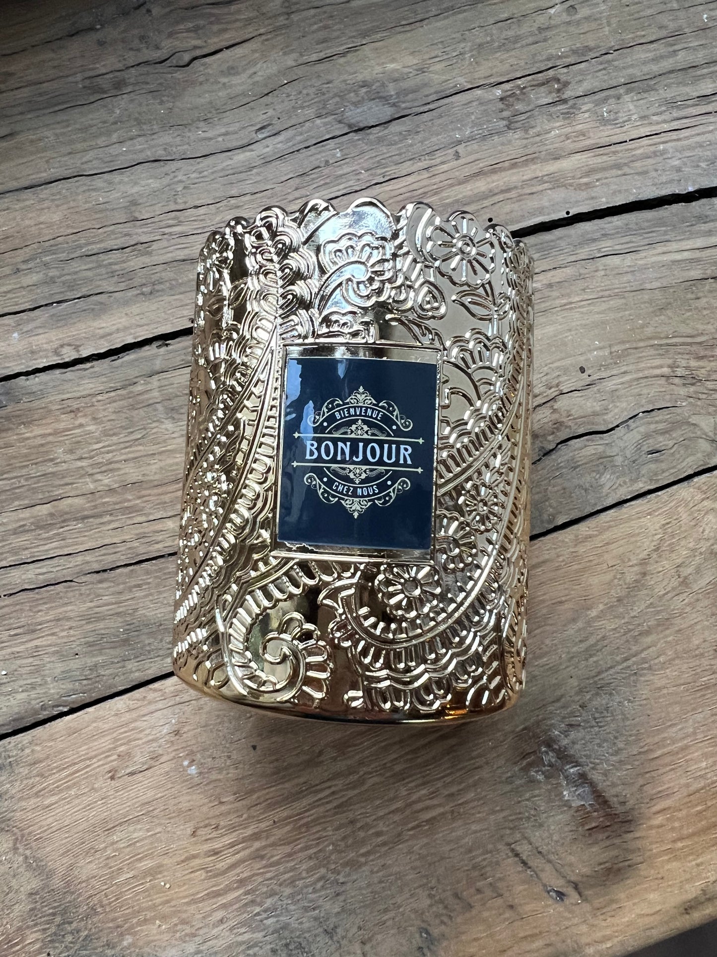gold bonjour candle 🕯